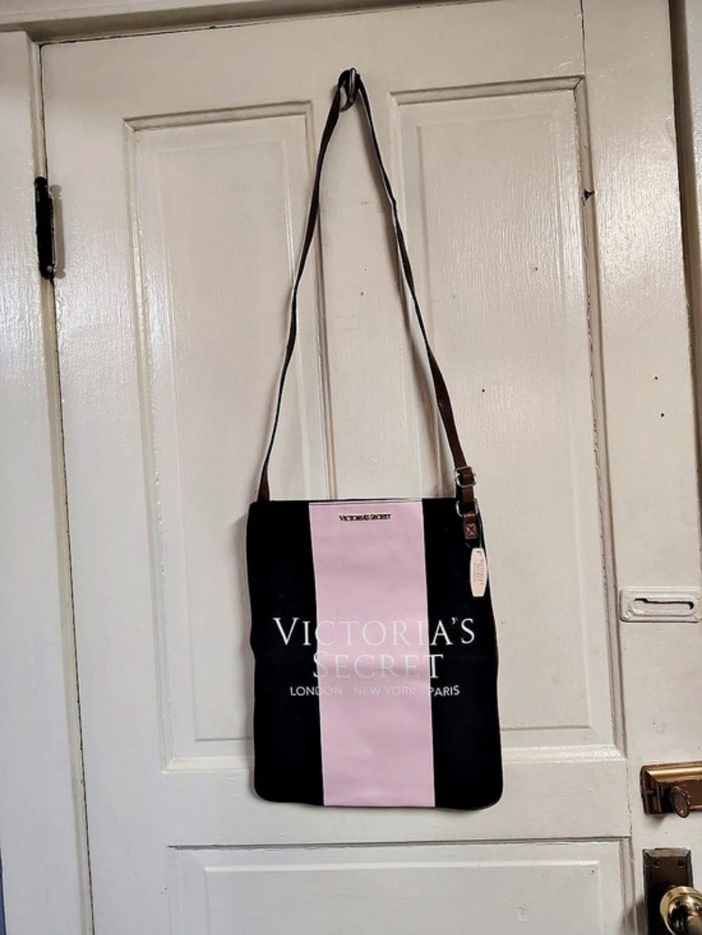 NWT "Victoria's Secret London Paris" Pink Black Canvas Crossbody Messenger Bag